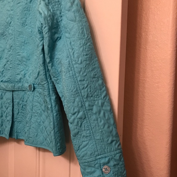 Lightweight jacket - Picture 3 of 3